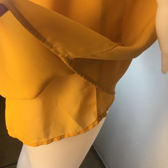 Forever 21 Dress. - Picture 4 of 7